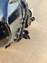 Load image into Gallery viewer, Frontscheinwerfer Alpine I OE6020016076 Links Scheinwerfer Headlight SCH2216563912kh