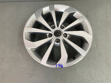 Load image into Gallery viewer, 1x Alufelge 17 Zoll 7.0" 5x112 45ET Glanz Schwarz 2GA601025AG VW T-Roc Rim Wheel FEL4672947244ow