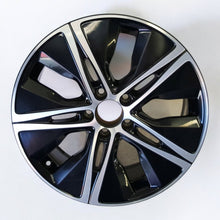 Laden Sie das Bild in den Galerie-Viewer, 1x Alufelge 18 Zoll 7.0&quot; 5x112 44ET A2054018200 Mercedes-Benz W205 Rim Wheel