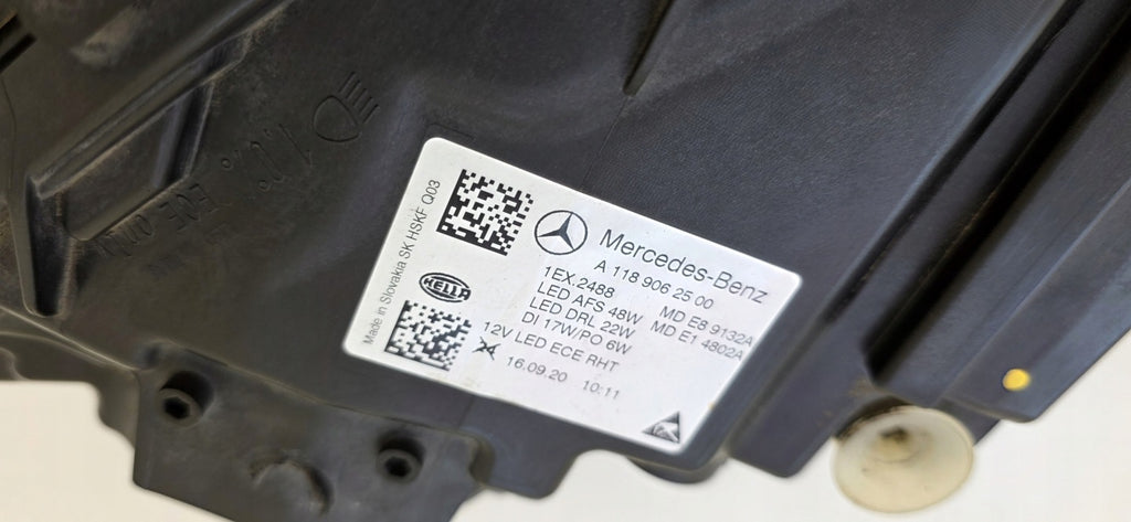 Frontscheinwerfer Mercedes-Benz Cla A1189062500 LED Links Scheinwerfer Headlight SCH3390474601rr