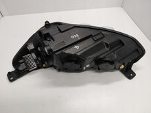 Load image into Gallery viewer, Frontscheinwerfer Ford Focus JX7B-13W029-AE Rechts Scheinwerfer Headlight SCH8748782548sy