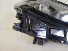 Laden Sie das Bild in den Galerie-Viewer, Frontscheinwerfer Mazda 3 Bp BCJH51030 Rechts Scheinwerfer Headlight SCH2797679871vo