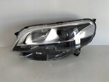 Laden Sie das Bild in den Galerie-Viewer, Frontscheinwerfer Peugeot Expert 9808573580 Xenon Links Scheinwerfer Headlight