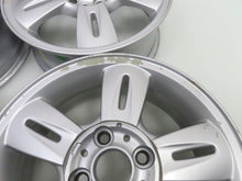 Laden Sie das Bild in den Galerie-Viewer, 4x Alufelge 15 Zoll 5.5" 4x100 45ET Silber 6763295 Mini Rim Wheel FEL1232360695ps