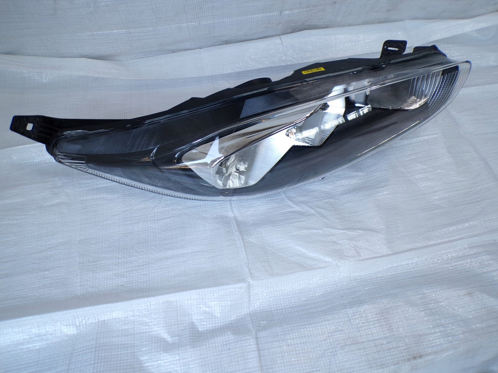 Frontscheinwerfer Ford Fiesta Rechts Scheinwerfer Headlight SCH9100718010yx