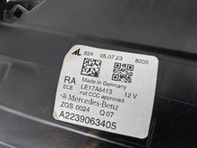 Laden Sie das Bild in den Galerie-Viewer, Frontscheinwerfer Mercedes-Benz W223 A2239063405 LED Rechts Headlight SCH9159118468xn