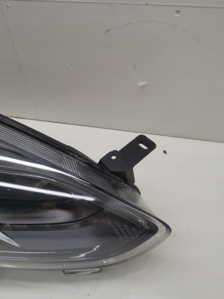 Frontscheinwerfer Ford Fiesta H1BB-13E014-DD Rechts Scheinwerfer Headlight