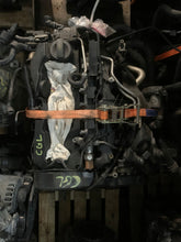 Laden Sie das Bild in den Galerie-Viewer, Motor Audi A6 A4 CJCB CJCA CGLC 2.0 TDI 135TKm Diesel Engine Unkomplett