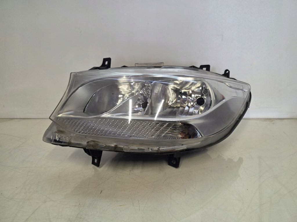 Frontscheinwerfer Mercedes-Benz Sprinter A9109060000 Links Headlight SCH2775318057jk