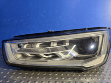Load image into Gallery viewer, Frontscheinwerfer Audi A1 8XA941005 Xenon Links Scheinwerfer Headlight