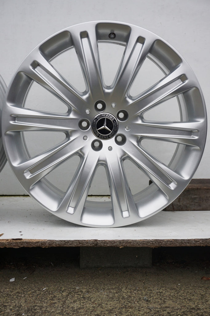 4x Alufelge 20 Zoll 8.5" 5x112 29ET Glanz Silber A2924010300 Mercedes-Benz Gle FEL3187060872gv