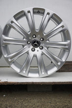 Laden Sie das Bild in den Galerie-Viewer, 4x Alufelge 20 Zoll 8.5" 5x112 29ET Glanz Silber A2924010300 Mercedes-Benz Gle FEL3187060872gv