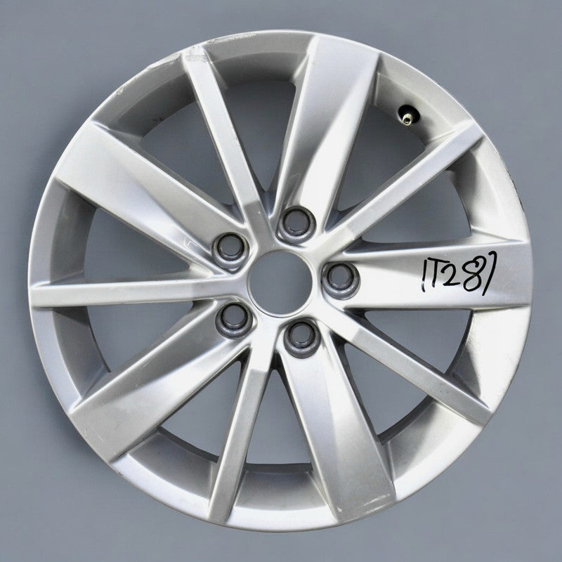 1x Alufelge 15 Zoll 6.0" 5x100 40ET 6C0601025 VW Polo Rim Wheel