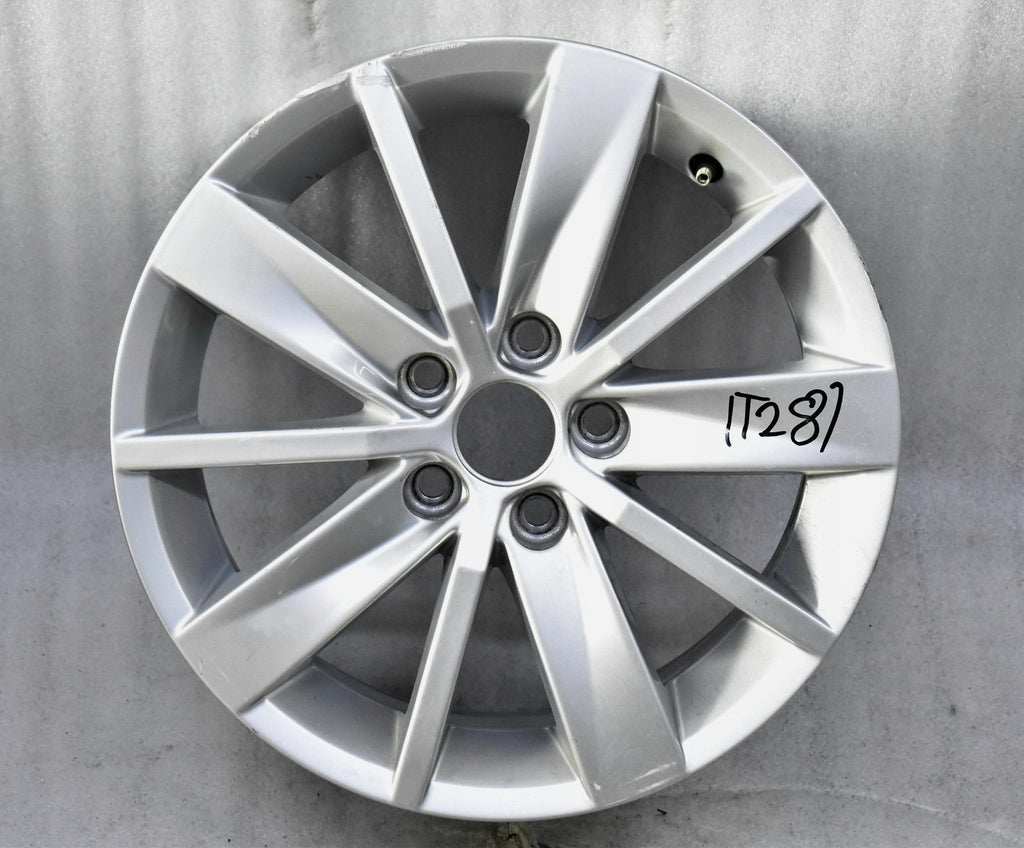 1x Alufelge 15 Zoll 6.0" 5x100 40ET 6C0601025 VW Polo Rim Wheel