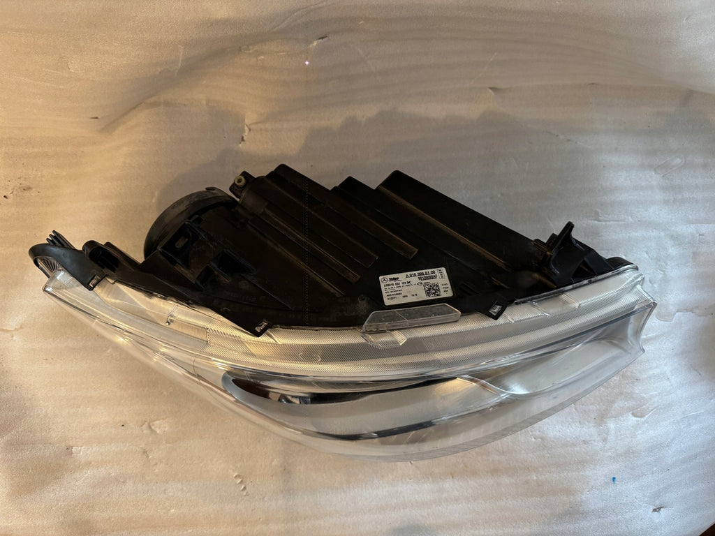 Frontscheinwerfer Mercedes-Benz Sprinter A9109060100 Rechts Headlight
