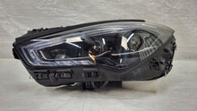 Laden Sie das Bild in den Galerie-Viewer, Frontscheinwerfer Mercedes-Benz Cla A1189061301 Links Scheinwerfer Headlight