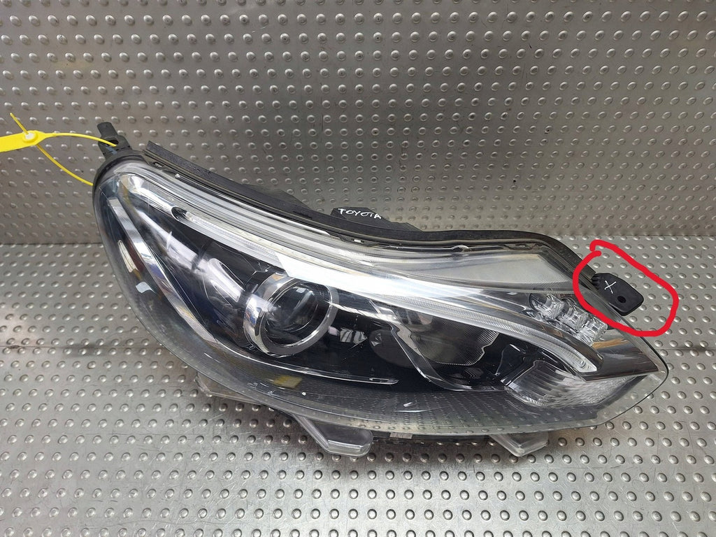 Frontscheinwerfer Toyota Proace 9808237480-00 00197191-07 Xenon Rechts Headlight SCH8070067634gj