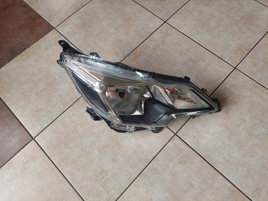 Frontscheinwerfer Mitsubishi Space Star 8301-D446-1 Rechts Headlight SCH8464134714ol