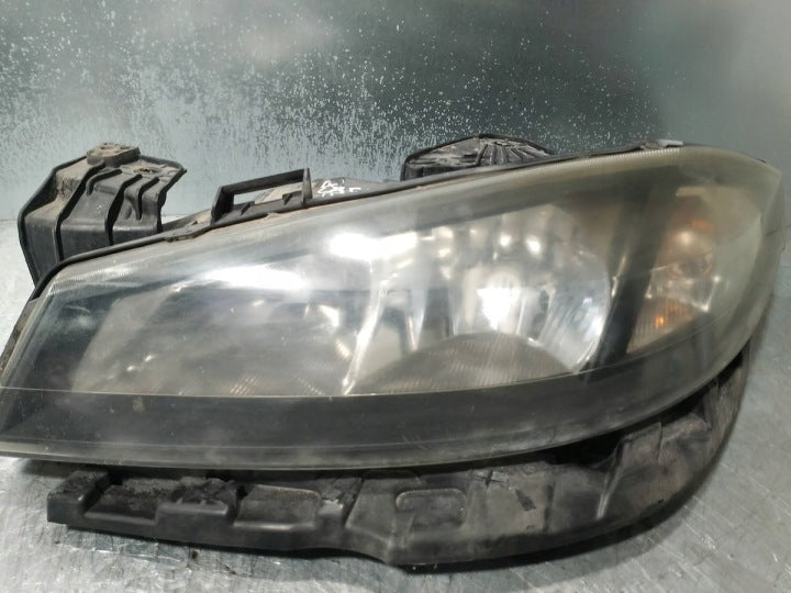 Frontscheinwerfer Renault Laguna II 8200481196 8200481197 Ein Satz Headlight SCH7058904918zt