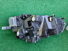 Laden Sie das Bild in den Galerie-Viewer, Frontscheinwerfer VW Taigo 2G7941035C Links Scheinwerfer Headlight SCH7283954070bx