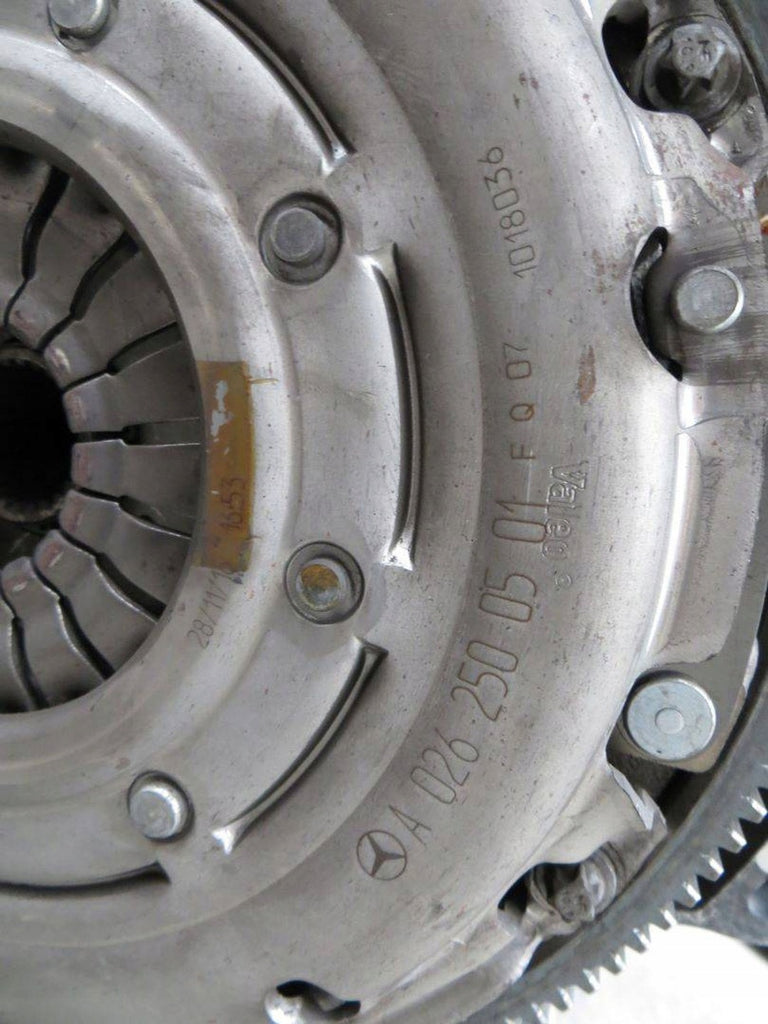 Motor Mercedes-Benz W176 270910 1.6 2017 Benzin Engine Unkomplett