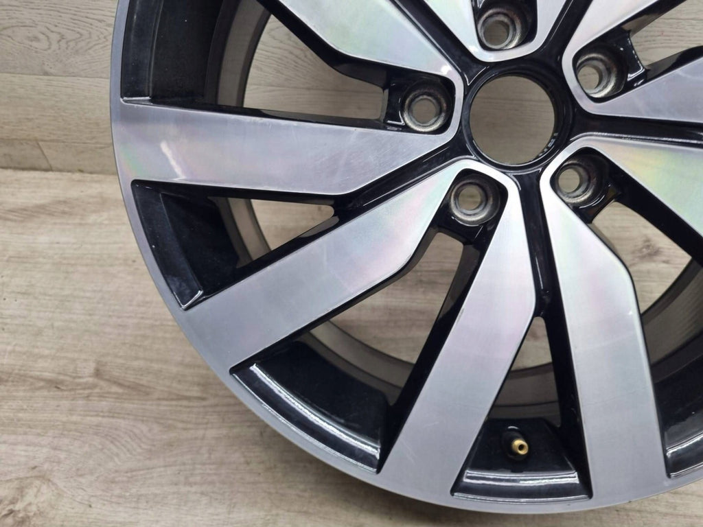 1x Alufelge 18 Zoll 5x112 5TA601025F VW Touran Rim Wheel FEL7754990511ht