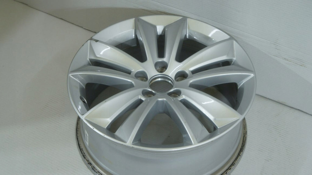 1x Alufelge 17 Zoll 7.0" 5x108 40,5ET Glanz Silber 31471309 Volvo V60 Rim Wheel
