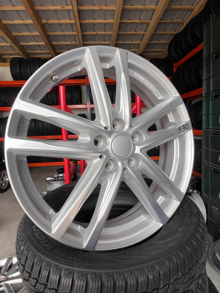 1x Alufelge 19 Zoll 5x112 6877328 BMW 1 Rim Wheel FEL4521734435hg