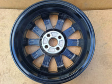 Laden Sie das Bild in den Galerie-Viewer, 1x Alufelge 15 Zoll 4.5&quot; 4x108 35ET PW457-0H003 Toyota Aygo Rim Wheel