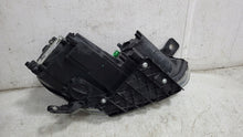 Laden Sie das Bild in den Galerie-Viewer, Frontscheinwerfer Maserati Ghibli III M157 00670038243 LED Links Headlight SCH1788240772rw