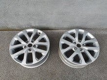 Laden Sie das Bild in den Galerie-Viewer, 1x Alufelge 17 Zoll 7.0" 5x114.3 40ET 403008177R Renault Megane 1 Rim Wheel FEL4797981973fd