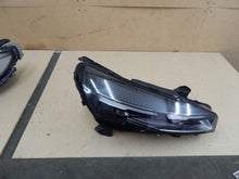 Laden Sie das Bild in den Galerie-Viewer, Frontscheinwerfer Renault Clio I V 260103507R Full LED Rechts Headlight SCH7532784052zo