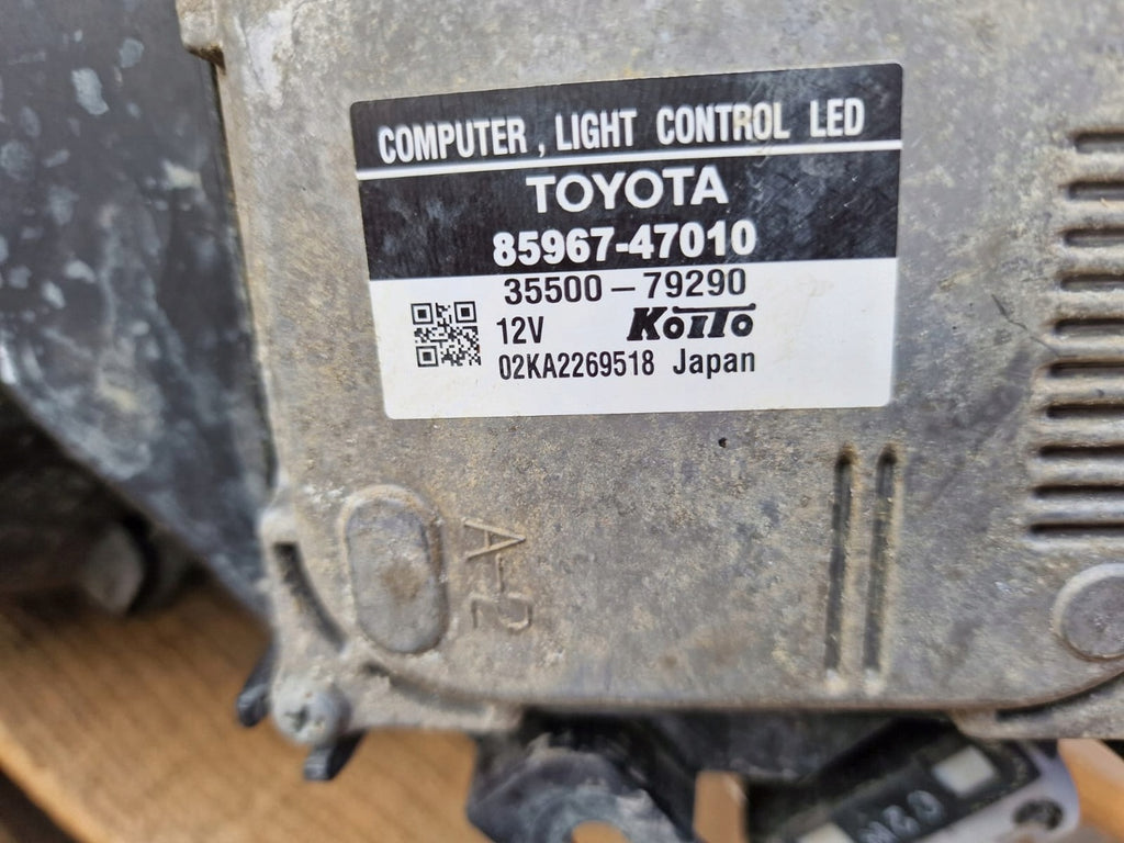 Frontscheinwerfer Toyota Prius LED Ein Stück (Rechts oder Links) Headlight SCH8501308383eu