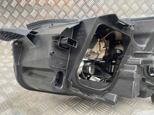 Load image into Gallery viewer, Frontscheinwerfer Citroën Spacetourer Vivaro C 9808567680 Rechts Headlight
