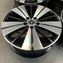 Laden Sie das Bild in den Galerie-Viewer, 4x Alufelge 18 Zoll 7.5" 5x112 52ET Glanz Schwarz A2464011800 Mercedes-Benz FEL7360322691pl