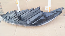 Laden Sie das Bild in den Galerie-Viewer, Frontscheinwerfer Ford Fiesta I C1BB-13W029-AJ Rechts Scheinwerfer Headlight SCH4160607767oc