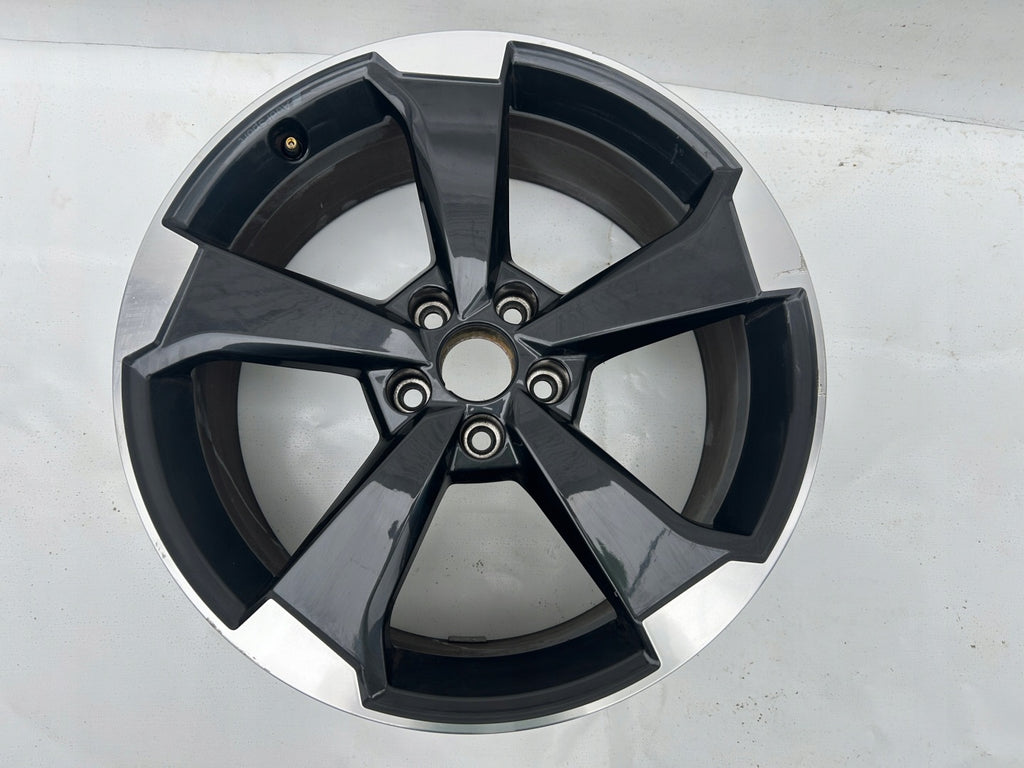 1x Alufelge 19 Zoll 8.0" 5x112 45ET Glanz Grau 81A601025M Audi Q2 Mg Rim Wheel FEL3417290240fw