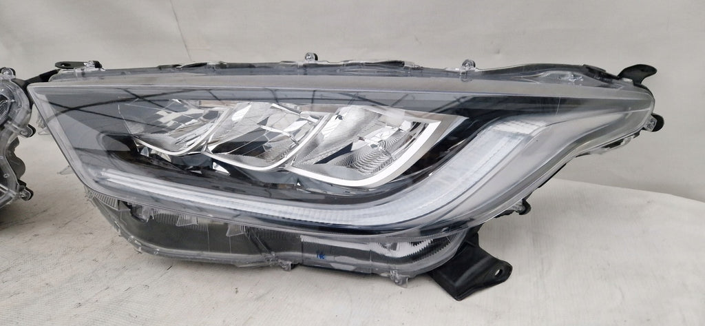 Frontscheinwerfer Toyota 4 Yaris LED Ein Stück (Rechts oder Links) Headlight
