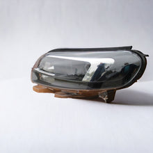 Laden Sie das Bild in den Galerie-Viewer, Frontscheinwerfer Opel Vivaro Zafira Life 9832837680-00 Xenon Links Headlight