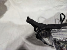 Laden Sie das Bild in den Galerie-Viewer, Frontscheinwerfer Mitsubishi Asx 467807970 Xenon Links Scheinwerfer Headlight