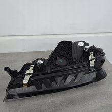 Laden Sie das Bild in den Galerie-Viewer, Frontscheinwerfer BMW IX 5B65674-02 Rechts Scheinwerfer Headlight SCH9439837726dn