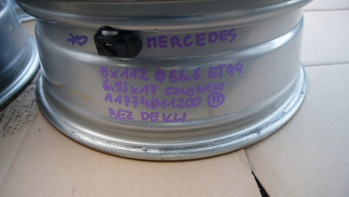 4x Alufelge 17 Zoll 6.5" 5x112 44ET Glanz Silber A1774011200 Mercedes-Benz Cla FEL7915583089ho