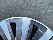 Load image into Gallery viewer, 1x Alufelge 17 Zoll 6.5" 5x112 3V0601025AH Skoda Superb Iii Rim Wheel FEL9496151675qr