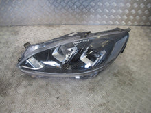 Laden Sie das Bild in den Galerie-Viewer, Frontscheinwerfer Ford Kuga LV4B-13E015-CA Links Scheinwerfer Headlight SCH5188810760it