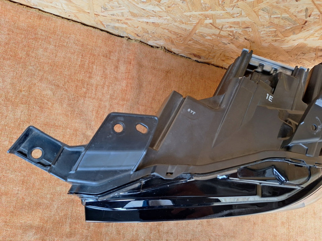 Frontscheinwerfer Mazda 3 BCJH-51040 LED Links Scheinwerfer Headlight