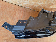 Laden Sie das Bild in den Galerie-Viewer, Frontscheinwerfer Mazda 3 BCJH-51040 LED Links Scheinwerfer Headlight