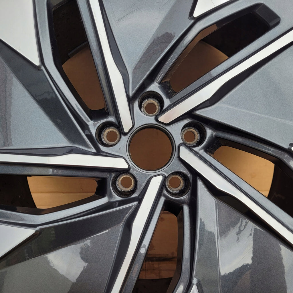 1x Alufelge 19 Zoll 8.0" 5x112 11A601025M VW Rim Wheel FEL4740522494js