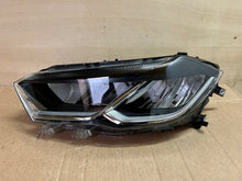 Laden Sie das Bild in den Galerie-Viewer, Frontscheinwerfer VW Polo 2G1941005D LED Links Scheinwerfer Headlight