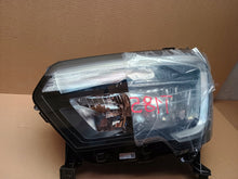 Load image into Gallery viewer, Frontscheinwerfer Renault Master III 260607867R Full LED Links Headlight SCH3766091584ly