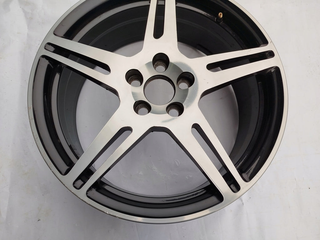 1x Alufelge 18 Zoll 7.5" 5x108 52 5ET Glanz Silber 31445075 Volvo V40 C30 V50
